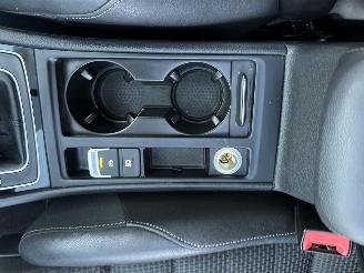 Volkswagen Golf 1.2 TSI 105pk 6-bak Highl 5drs - pano - nap - xenon - massage - navi - stoelverw - half leer - bearlock picture 46