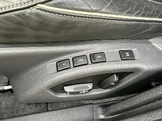 Volvo V-60 2.4 D5 Hybrid aut AWD R-Design - schuifdak - leer - nav - cam - front + line + side assist - harman/kardon picture 37