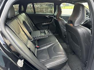 Volvo V-60 2.4 D5 Hybrid aut AWD R-Design - schuifdak - leer - nav - cam - front + line + side assist - harman/kardon picture 60