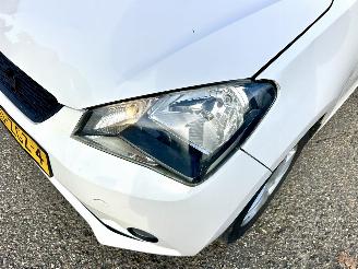 Seat Mii 1.0i 75pk Style Chic 5drs - pano - nap - navi - city safety system - pdc - stoelverw - cruise contr picture 10