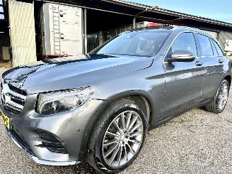 Coche accidentado Mercedes GLC 220d 170pk 9-traps aut + f1 4Matic AMG - pano - nap - 2016/1