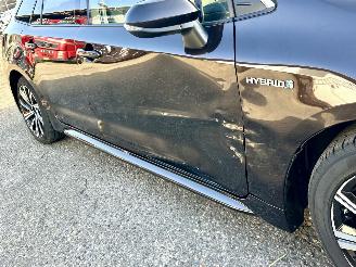 Toyota Corolla Touring sports 1.8 Hybrid aut Dynamic - nap - keyless - navi - cam - trekh - front + line assist - pdc v+a picture 87