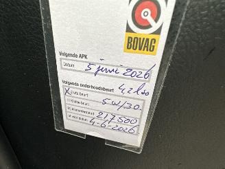 Toyota Auris Touring Sports gereserveerd 1.8 Hybrid 123pk aut pano - nap - navi - camera - keyless - front + park + line assist - pdc v+a picture 39