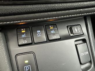 Toyota Auris Touring Sports gereserveerd 1.8 Hybrid 123pk aut pano - nap - navi - camera - keyless - front + park + line assist - pdc v+a picture 18