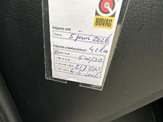 Toyota Auris Touring Sports gereserveerd 1.8 Hybrid 123pk aut pano - nap - navi - camera - keyless - front + park + line assist - pdc v+a picture 43