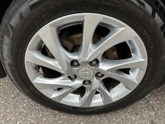 Toyota Auris Touring Sports gereserveerd 1.8 Hybrid 123pk aut pano - nap - navi - camera - keyless - front + park + line assist - pdc v+a picture 73