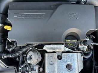 Ford Focus Gereserveerd 1.0T Ecoboost 101pk Edition 5drs - 64dkm - airco - 51.360km distr.riem + waterpomp vernieuwd in 5/2025 picture 15