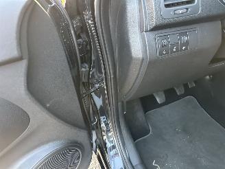 Kia Venga 1.4 CVVT 90pk X-Pect - 77dkm - airco - stoelverw - lichtsensor - pdc - esp - usb - aux - cv op afstandbed picture 36