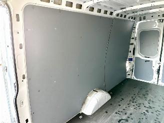 Iveco Daily gereserveerd Maxi 35S16V 2.3D aut euro.6 410L/H3 3pers - front + line assist - navi - camera - clima - cruise - webasto picture 13