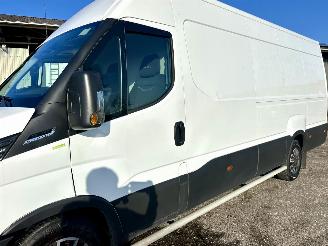 Iveco Daily gereserveerd Maxi 35S16V 2.3D aut euro.6 410L/H3 3pers - front + line assist - navi - camera - clima - cruise - webasto picture 60