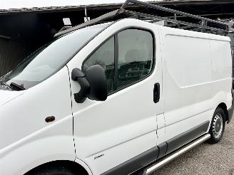 Opel Vivaro 2.0 CDTI 90pk 6-bak L1/H1 3pers - nap - airco - cruise - trekh - side + bullbar - imperiaal - schuif + klapdeuren picture 39