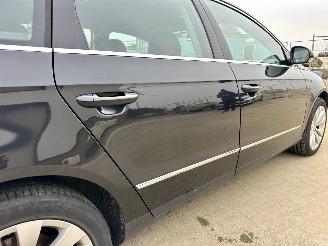 Volkswagen Passat 2.0 FSI 150pk 6-Traps automaat Comf Bus - nap - clima - cruise - navi - pdc v+a - licht + regensensor picture 84