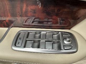 Jaguar XF 3.0 V6 238pk aut + f1 Prem Luxury - schuifdak - leer - nav - cam - elektr rollo - B&W - stoelvent - stuurverw picture 44