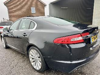 Jaguar XF 3.0 V6 238pk aut + f1 Prem Luxury - schuifdak - leer - nav - cam - elektr rollo - B&W - stoelvent - stuurverw picture 7