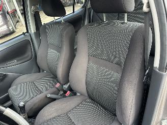 Toyota Yaris 1.5-16V VVT-i 106pk T-Sport - airco - nap - elektr ram + spiegels - lmv - sportint - radio + cd - mistlampen picture 31