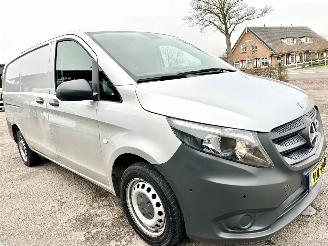 Mercedes Vito gereserveerd 114 CDI 2.0D 136pk 9-Traps aut + f1 Lang - nap - navi - camera - airco - cruise - bleutooth - pdc v+a picture 3