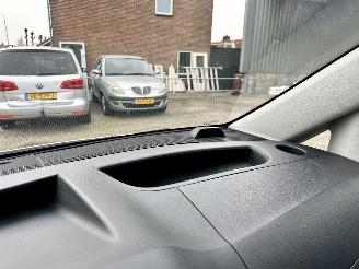 Mercedes Vito gereserveerd 114 CDI 2.0D 136pk 9-Traps aut + f1 Lang - nap - navi - camera - airco - cruise - bleutooth - pdc v+a picture 29