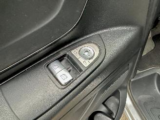 Mercedes Vito gereserveerd 114 CDI 2.0D 136pk 9-Traps aut + f1 Lang - nap - navi - camera - airco - cruise - bleutooth - pdc v+a picture 16