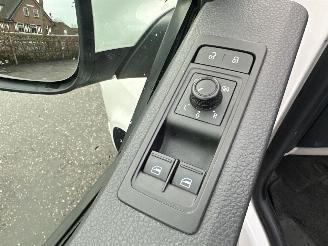 Volkswagen Transporter Kombi 2.0 TDI 150pk 7-traps dsg aut highline 9Pers - nap - navi - airco - cruise - pdc v+a - euro.6 picture 26
