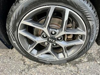 Kia Proceed 1.4 T-GDI 140pk 7-Traps aut GT-Line - nap - pano - front + line assist - stuur + stoelverw - cam - navi - keyless picture 86