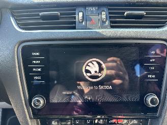 Skoda Octavia Gereserveerd 1.5 TSI 150pk 7-Traps aut Greentech Style - nap - navi - carplay - keyless entry - pdc v+a + park assist picture 54