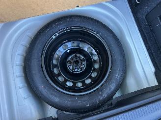 Skoda Octavia Gereserveerd 1.5 TSI 150pk 7-Traps aut Greentech Style - nap - navi - carplay - keyless entry - pdc v+a + park assist picture 69