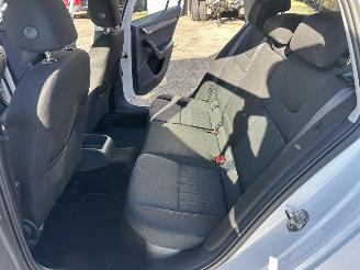 Skoda Octavia Gereserveerd 1.5 TSI 150pk 7-Traps aut Greentech Style - nap - navi - carplay - keyless entry - pdc v+a + park assist picture 63