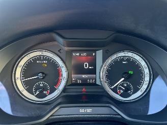 Skoda Octavia Gereserveerd 1.5 TSI 150pk 7-Traps aut Greentech Style - nap - navi - carplay - keyless entry - pdc v+a + park assist picture 21