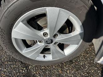 Skoda Octavia Gereserveerd 1.5 TSI 150pk 7-Traps aut Greentech Style - nap - navi - carplay - keyless entry - pdc v+a + park assist picture 77