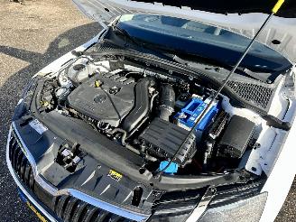 Skoda Octavia Gereserveerd 1.5 TSI 150pk 7-Traps aut Greentech Style - nap - navi - carplay - keyless entry - pdc v+a + park assist picture 92