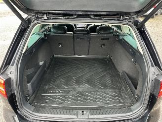 Volkswagen Passat gereserveerd 2.0 Bi-TDI 4Motion 239pk aut R-Line - pano - 360cam - massage - leer - virtual - keyless - front + line + side assist picture 120