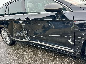 Volkswagen Passat gereserveerd 2.0 Bi-TDI 4Motion 239pk aut R-Line - pano - 360cam - massage - leer - virtual - keyless - front + line + side assist picture 124