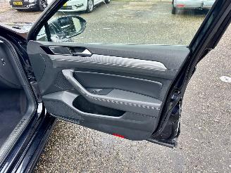Volkswagen Passat gereserveerd 2.0 Bi-TDI 4Motion 239pk aut R-Line - pano - 360cam - massage - leer - virtual - keyless - front + line + side assist picture 73