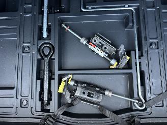 Lexus IS gereserveerd 300h 181pk aut Hybrid Sport Edition - nap - 1e eig - nav - camera - rood leer - stoelverw - keyless - facelift picture 63