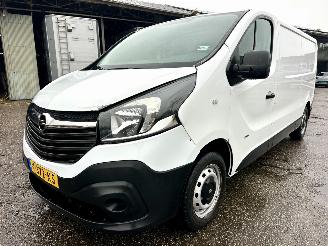 Opel Vivaro 1.6 CDTI 120pk 6-bak euro6 L2H1 Ed 3-pers - nap - airco - cruise - usb - aux - trekh - klapdeuren picture 77