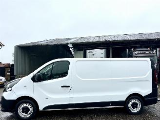 skadebil bedrijf Opel Vivaro 1.6 CDTI 120pk 6-bak euro6 L2H1 Ed 3-pers - nap - airco - cruise - usb - aux - trekh - klapdeuren 2018/1