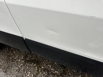 Opel Vivaro 1.6 CDTI 120pk 6-bak euro6 L2H1 Ed 3-pers - nap - airco - cruise - usb - aux - trekh - klapdeuren picture 74