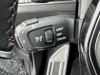 Peugeot 3008 1.6 Hybrid 225 aut + f1 GT-Line - nap - 1e eig - virtual - navi - camera - keyless - front + line + side assist picture 22
