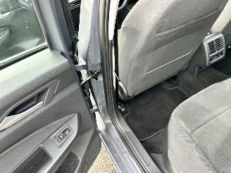 Volkswagen Golf 1.5 eTSI 162pk aut + f1 Style - nap - pano - virtual - massage - front + line + side + park assist - virtual picture 62