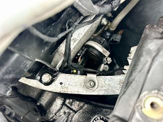 Mercedes GLC 200 Hybrid AMG 208pk aut + f1 - nap - schuifdak - virtual - cognac leer - 19 inch - camera - elektr klep - full led picture 102