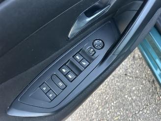 Peugeot 308 1.6 Plug-in Hybrid 191pk aut + f1 Active Pack Bus - nap - 1e eig - clima - cruise - carplay - pdc - line assist picture 38