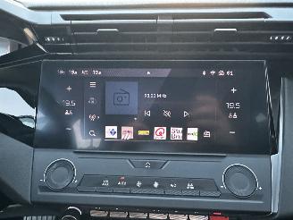 Peugeot 308 1.6 Plug-in Hybrid 191pk aut + f1 Active Pack Bus - nap - 1e eig - clima - cruise - carplay - pdc - line assist picture 51