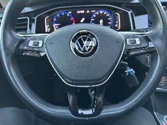 Volkswagen Polo 1.0 TSI 95pk Highline 5drs - nap - pano - virtual - acc - front assist - sfeerverl - sportonderstel picture 27