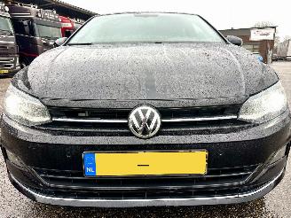 Volkswagen Polo Gereserveerd 1.0 TSI 95pk aut + f1 Highline - nap - pano - sfeerverl - virtual - acc - front assist - carplay - pdc v+a picture 3
