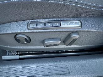 Volkswagen Passat 1.4 TSI 225pk AUT + F1 PHEV GTE Business sedan - massage - virtual - acc - front + line + side assist - facelift - elektr klep picture 26