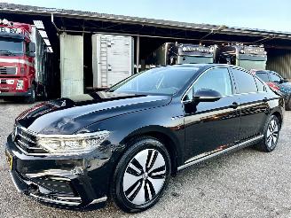 Volkswagen Passat 1.4 TSI 225pk AUT + F1 PHEV GTE Business sedan - massage - virtual - acc - front + line + side assist - facelift - elektr klep picture 2