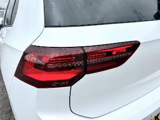 Volkswagen Golf 1.5 eTSI aut + f1 162pk R-Line - pano - hud - keyless - virtual - front + line + side + park assist picture 128