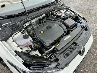 Volkswagen Golf 1.5 eTSI aut + f1 162pk R-Line - pano - hud - keyless - virtual - front + line + side + park assist picture 13