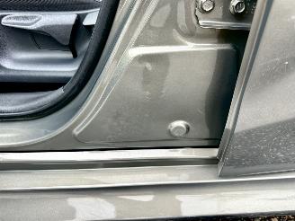 Toyota Yaris 1.5 Hybrid 115 automaat First Edition - nap - facelift - navi - camera - keyless - front + line assist - rijdbaar picture 34