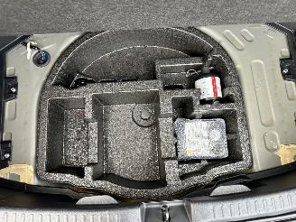 Toyota Yaris 1.5 Hybrid 115 automaat First Edition - nap - facelift - navi - camera - keyless - front + line assist - rijdbaar picture 54